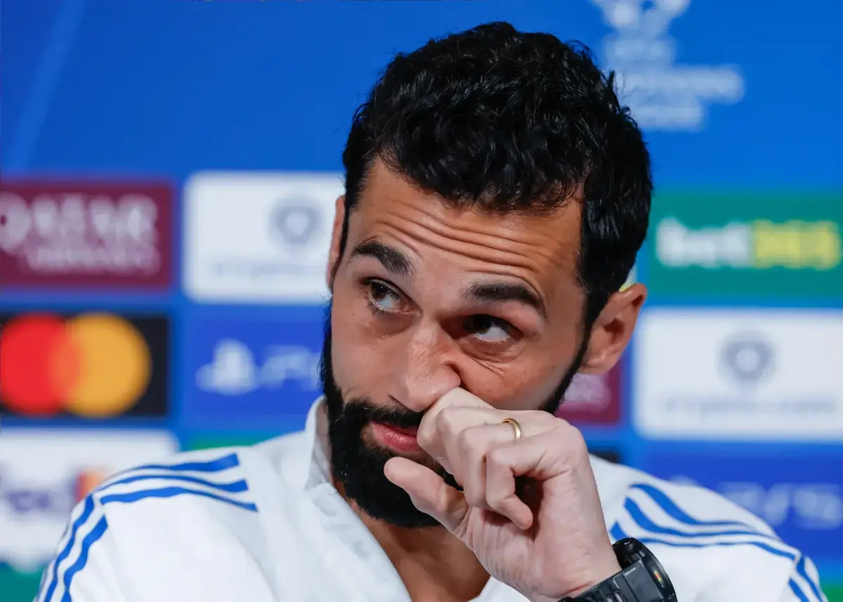 Alvaro Arbeloa revient sur son expérience d'entraîneur au Real Madrid et son arrivée à Fulham