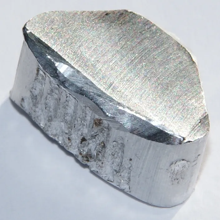 L'aluminium se distingue par sa légèreté et ses multiples applications industrielles