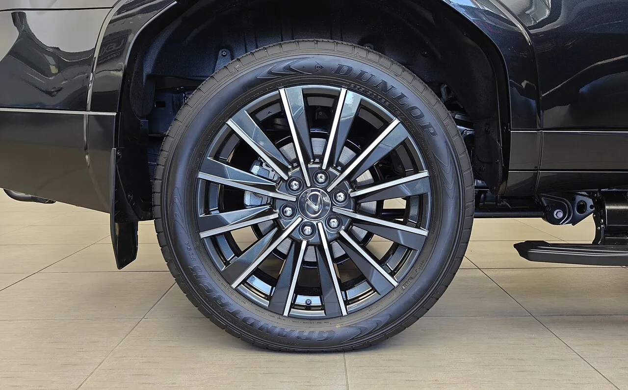 La marque de pneumatiques Dunlop poursuit son expansion mondiale sous la direction de Sumitomo Rubber Industries