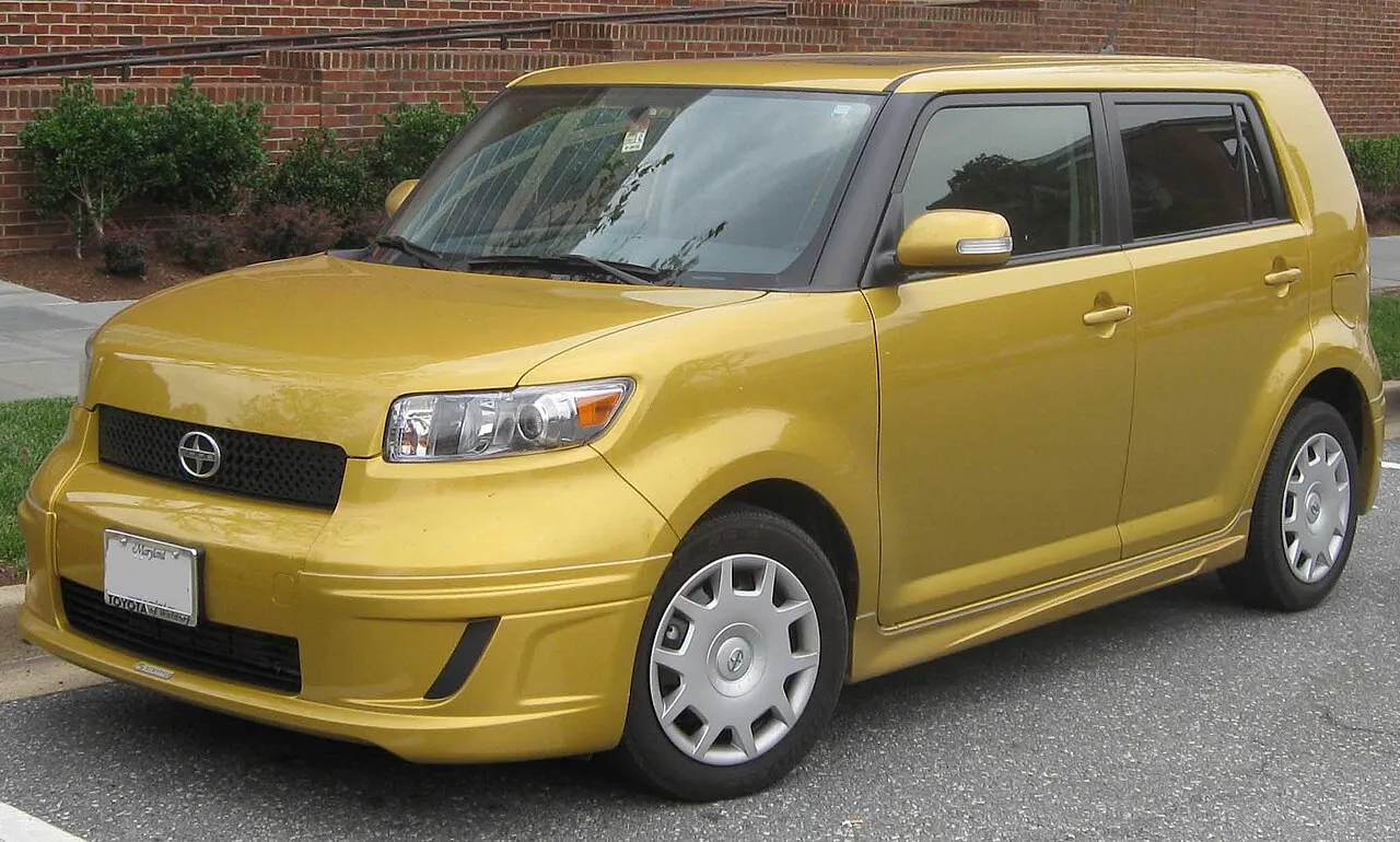 La Scion xB demeure une automobile incontournable pour comprendre l audace du design urbain de Toyota