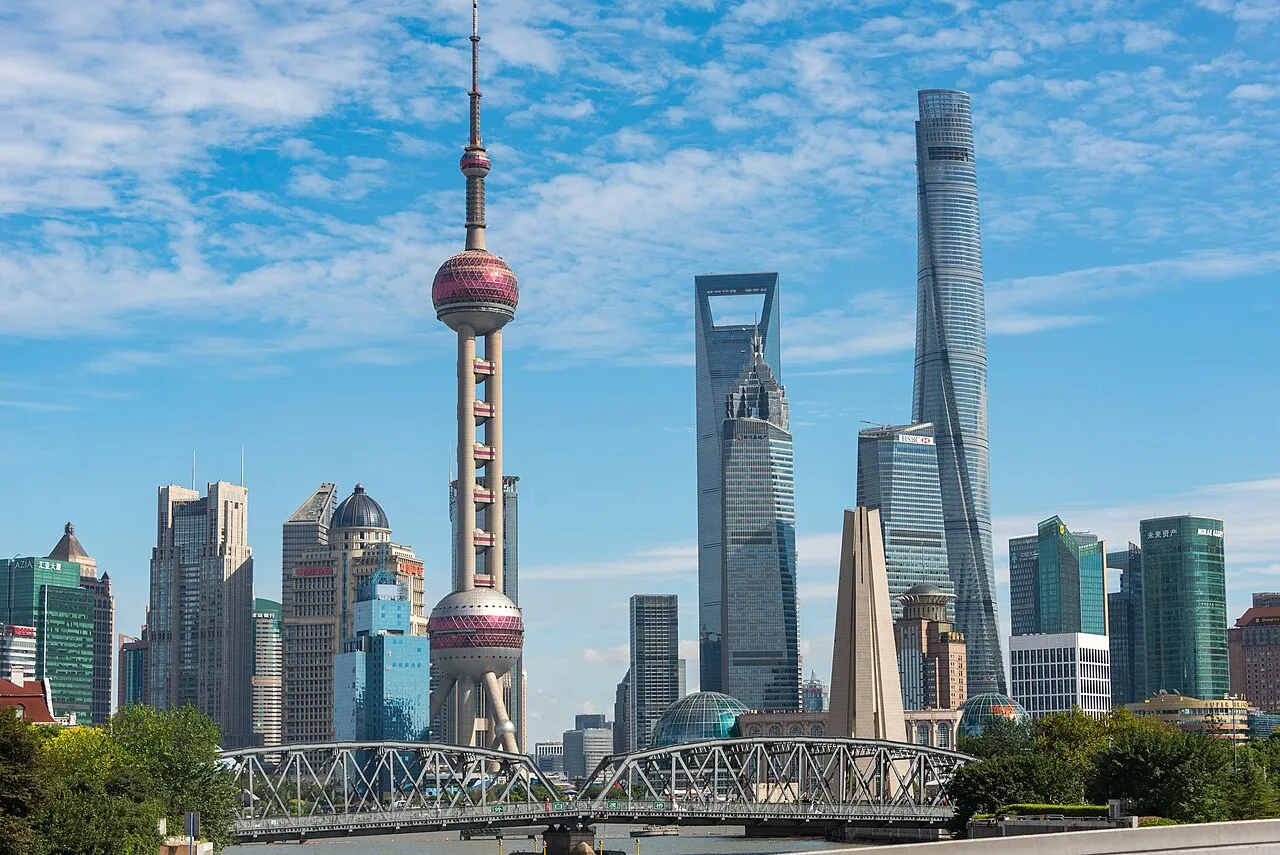 Shanghai brille comme le cœur financier et la métropole la plus peuplée de Chine