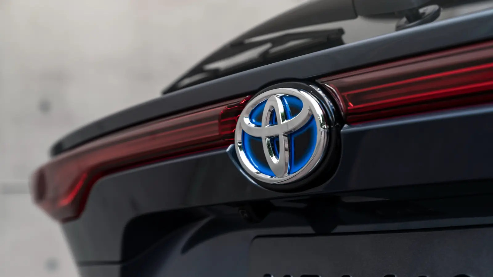 Le Toyota Venza et la Lexus LS continuent de se vendre malgré l'arrêt de leur production